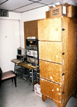 A complete view of the professor's set-up including chambers